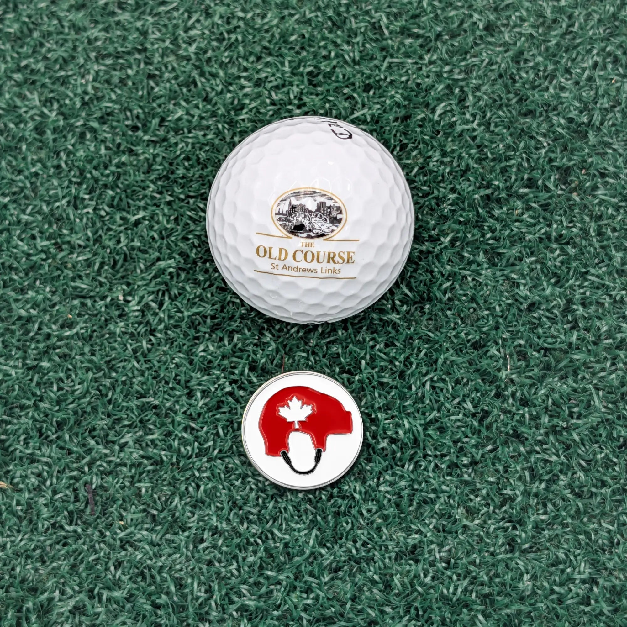 Canada Hockey Helmet - Golf Ball Marker with Magnetic Golf Hat Clip