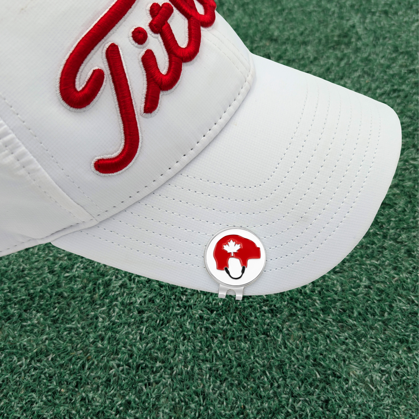 Canada Hockey Helmet - Golf Ball Marker with Magnetic Golf Hat Clip