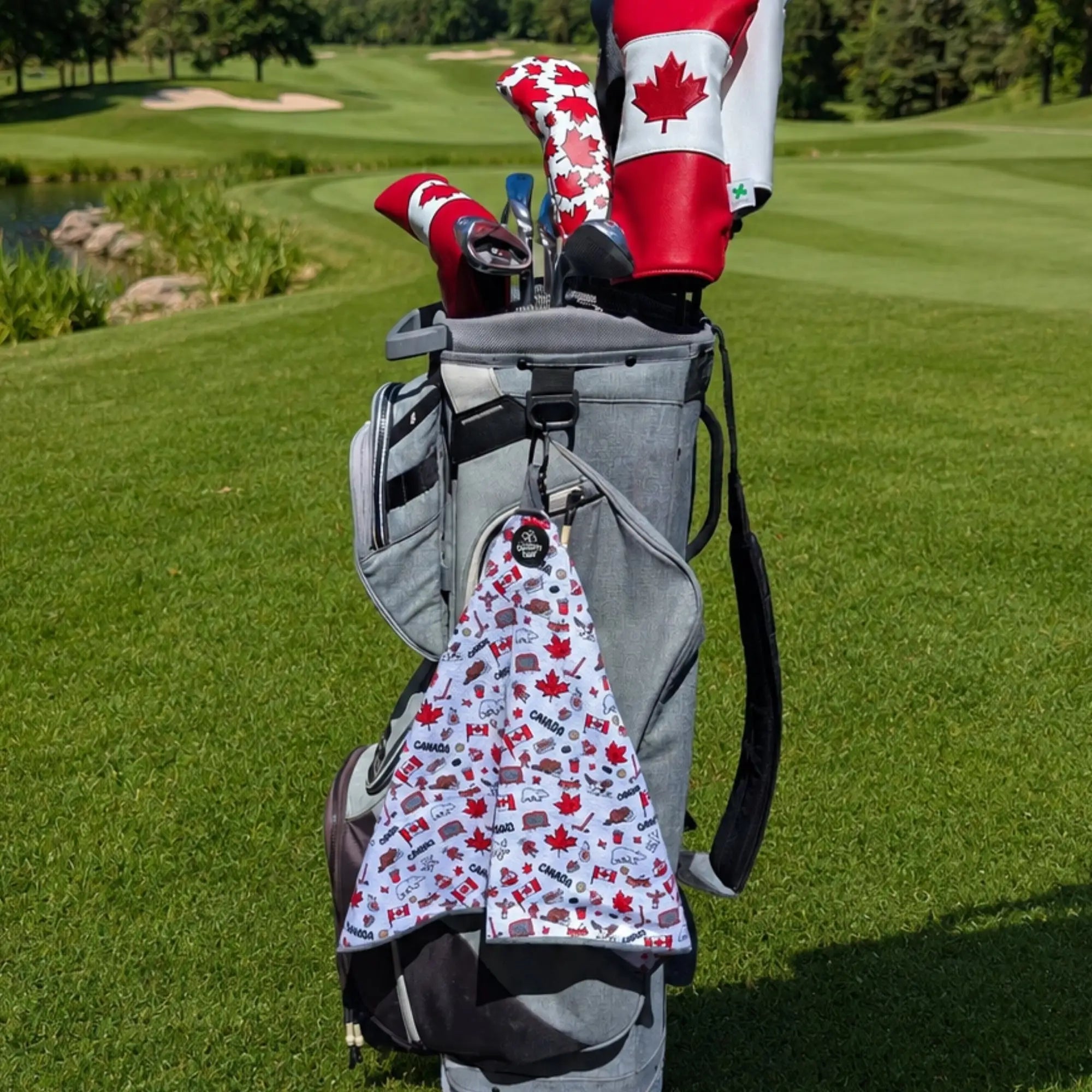 Canadian Icons - Magnetic Golf Waffle Towel