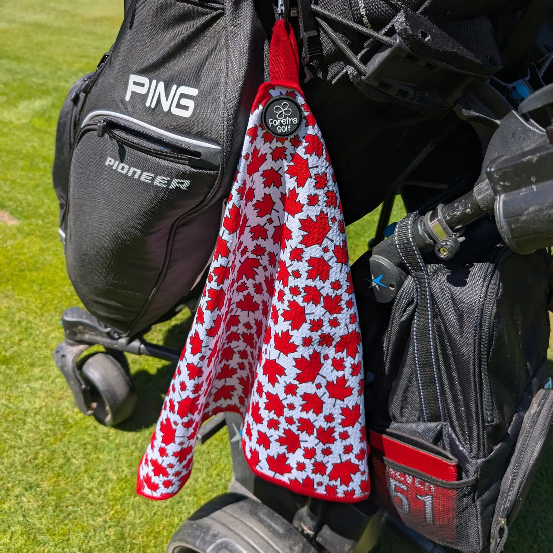 Canada Maple Leaves - Magnetic Golf Waffle Towel