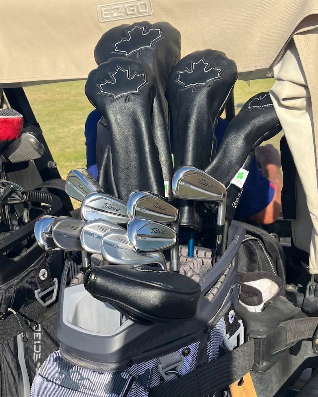 Black Canada Maple Leaf -  Driver Head Cover - Strong & Free