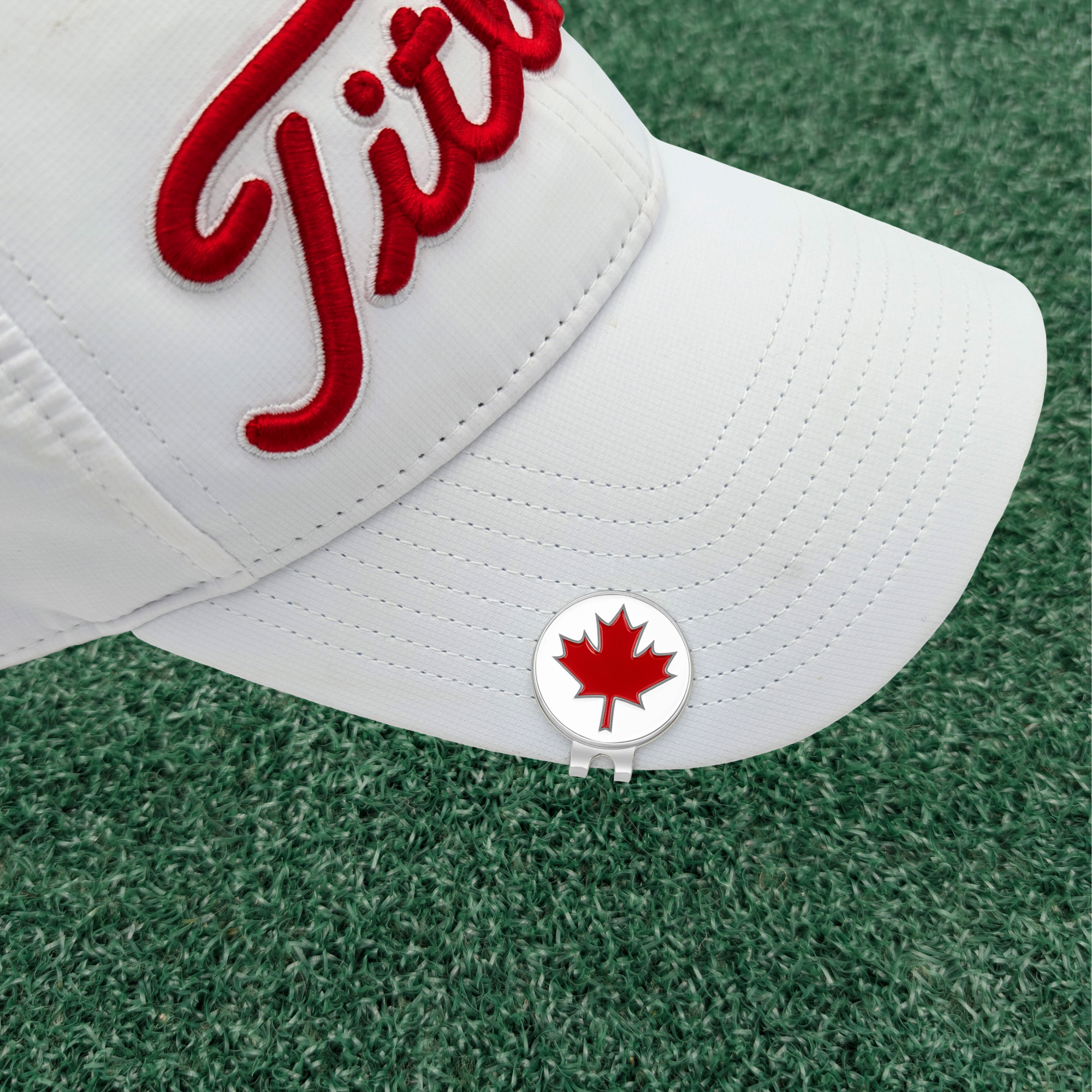 Canada Maple Leaf - Golf Ball Marker with Magnetic Golf Hat Clip