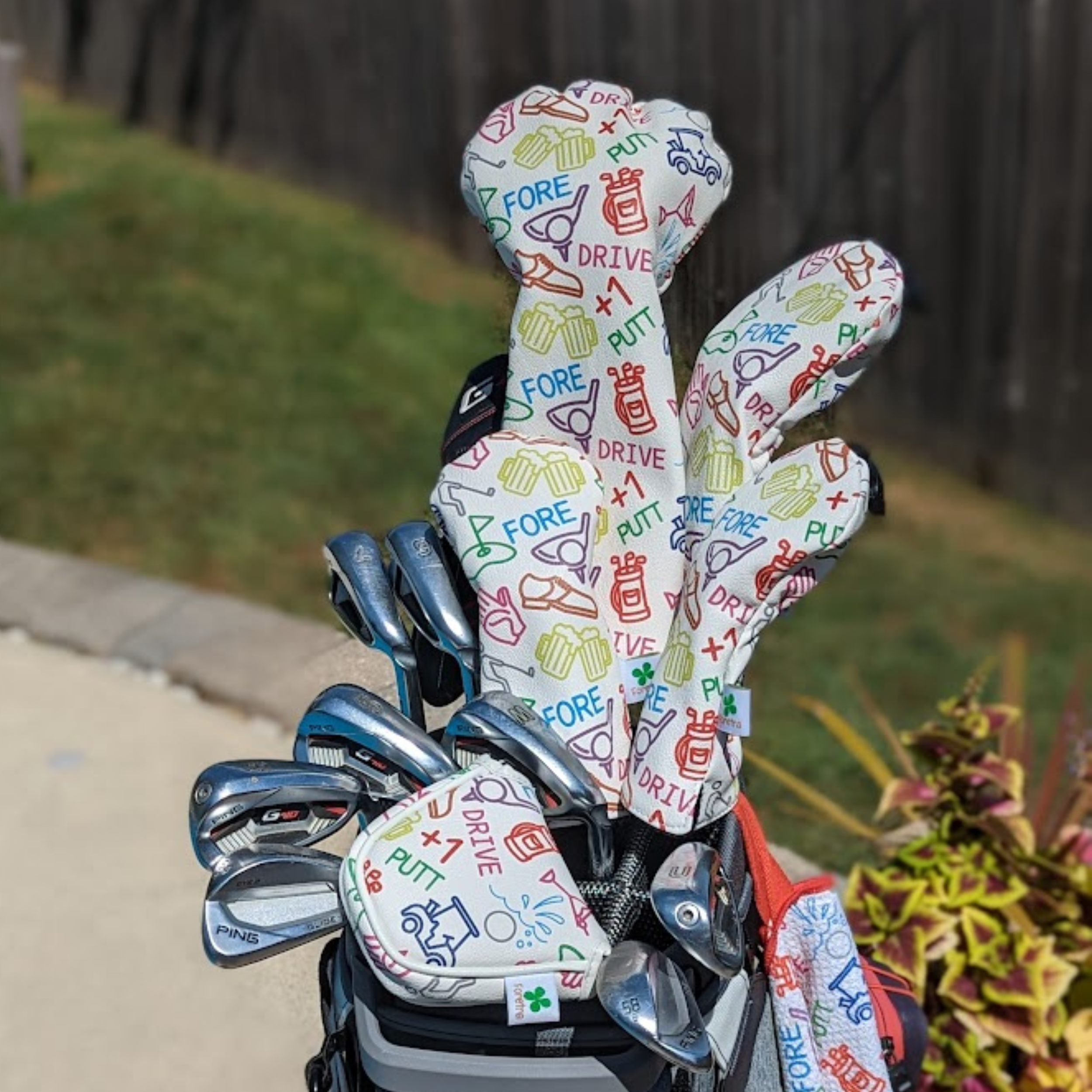 Golf Icons Pattern - Mallet Putter Head Cover